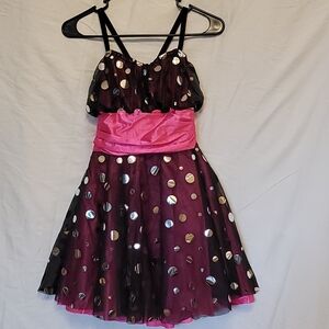 Costume Gallery Dancing Dress Size Large Child Pink And Black Color.